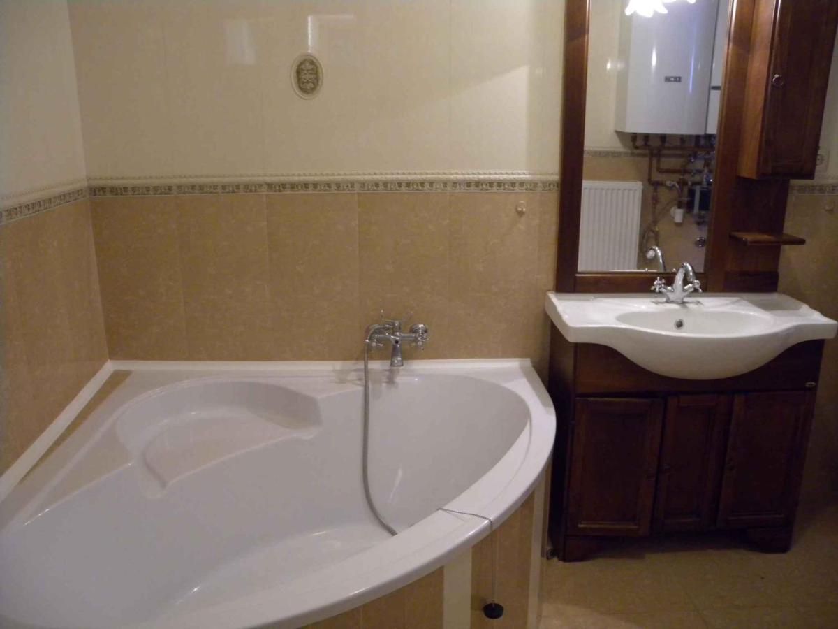 Apartment In Keszthely/Balaton 19011 Экстерьер фото