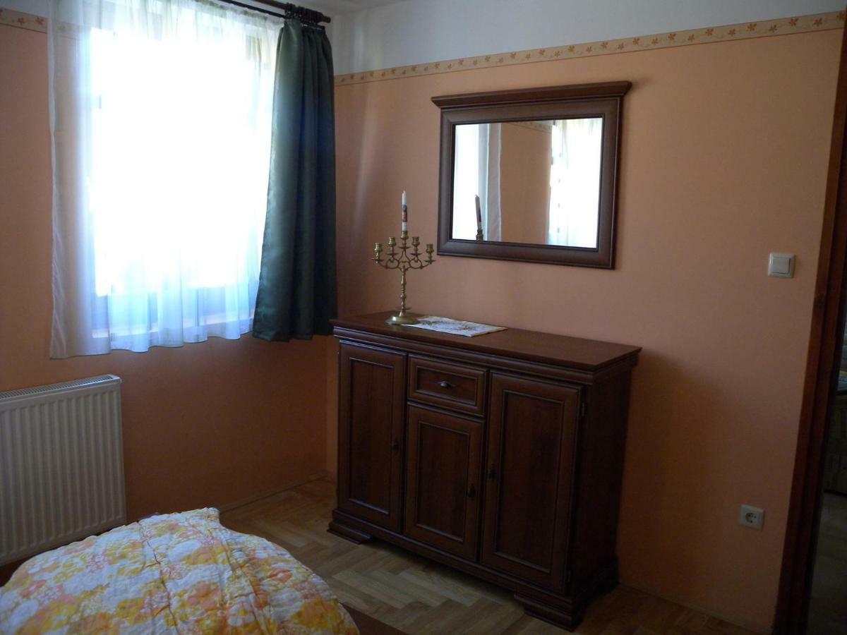 Apartment In Keszthely/Balaton 19011 Экстерьер фото